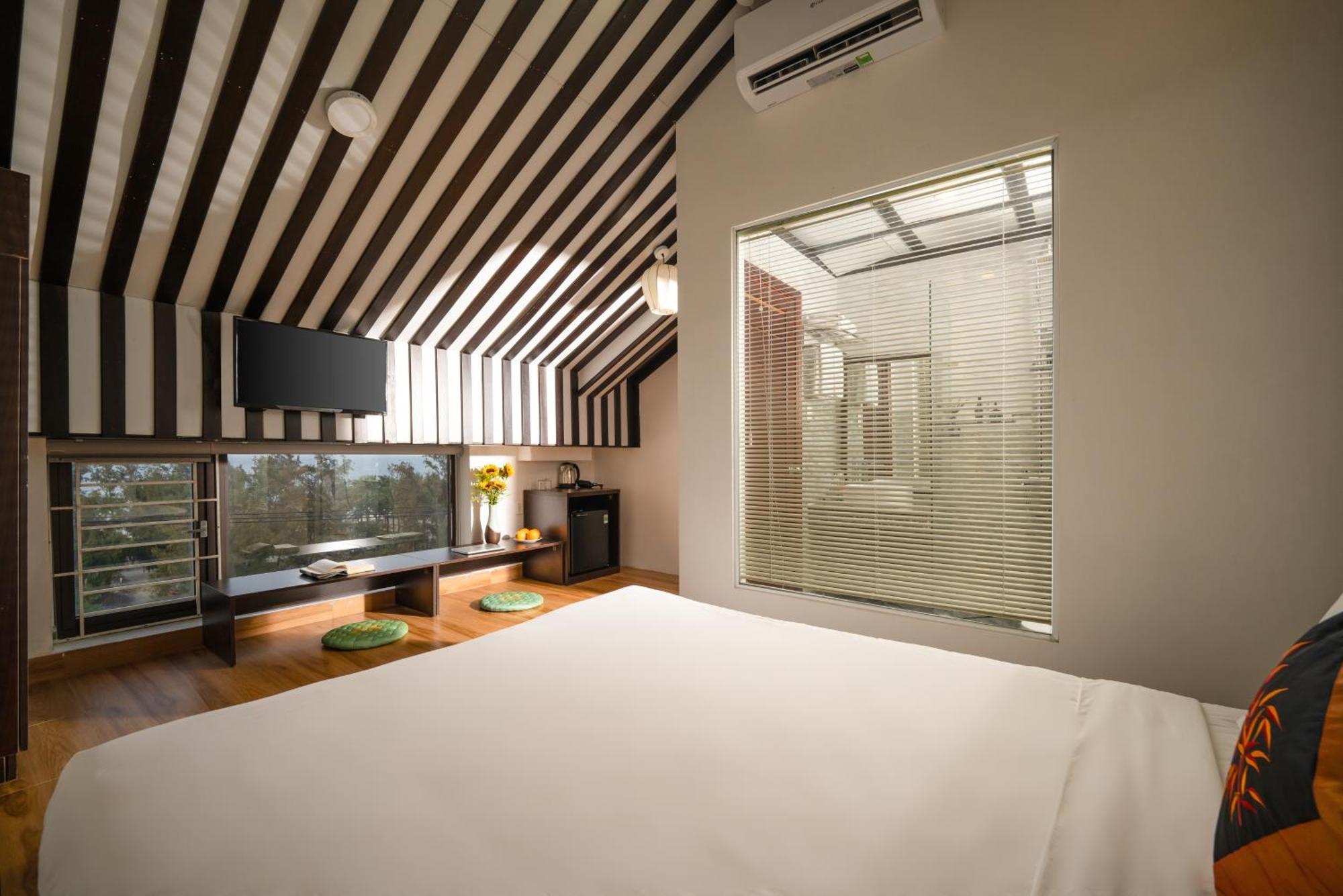 Viet Long Hoian Beach Hotel - Stay 24H Хой Ан Екстериор снимка